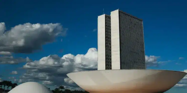 monumentos brasilia cupula plenario da camara dos deputados3103201341