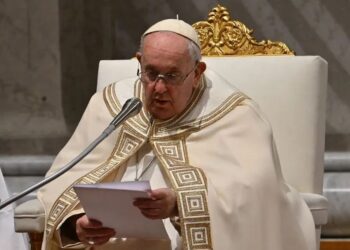 101627980 pope francis speaks during the end of year vespers and te deum prayer at st peters b