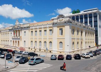 tribunal de justica 001 800x533